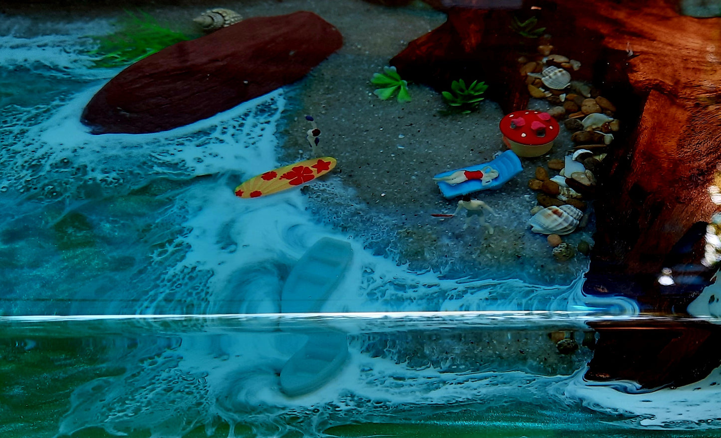 Premium Ocean Table