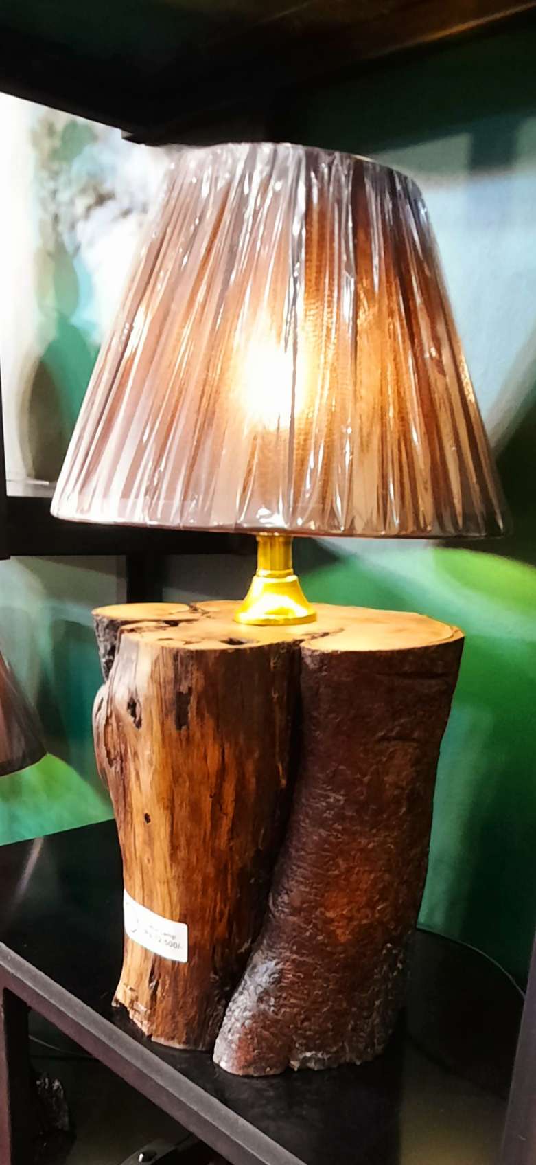 Table lamp