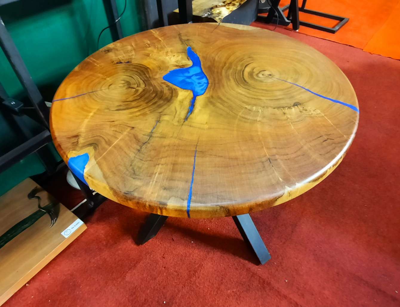 Side table round