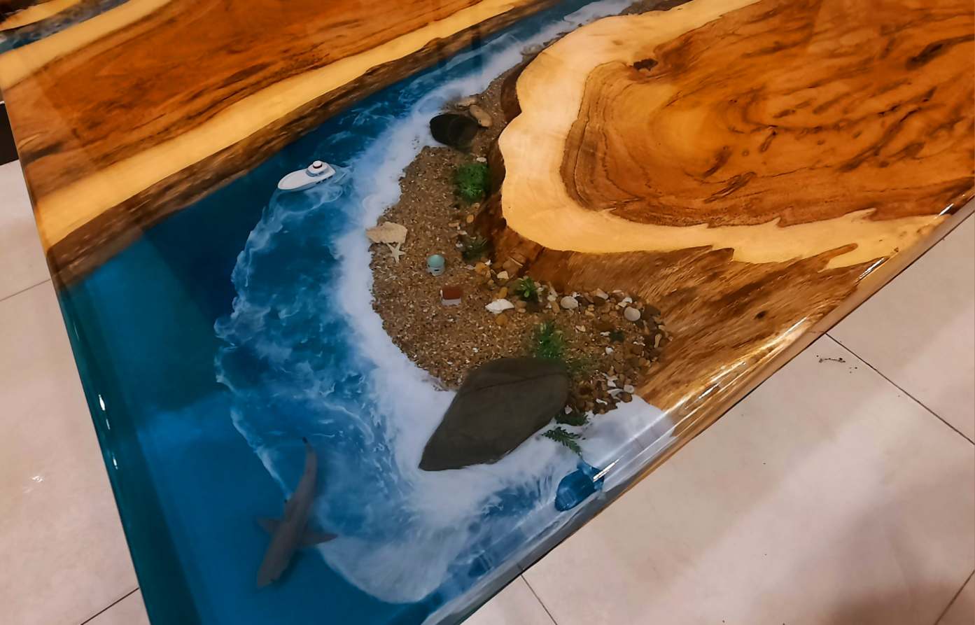 Ocean table