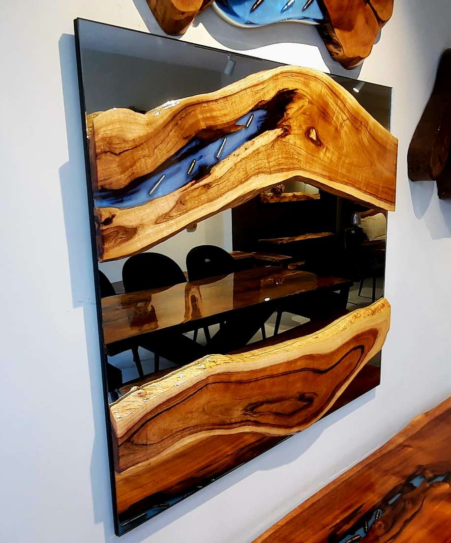 Bullets console mirror set