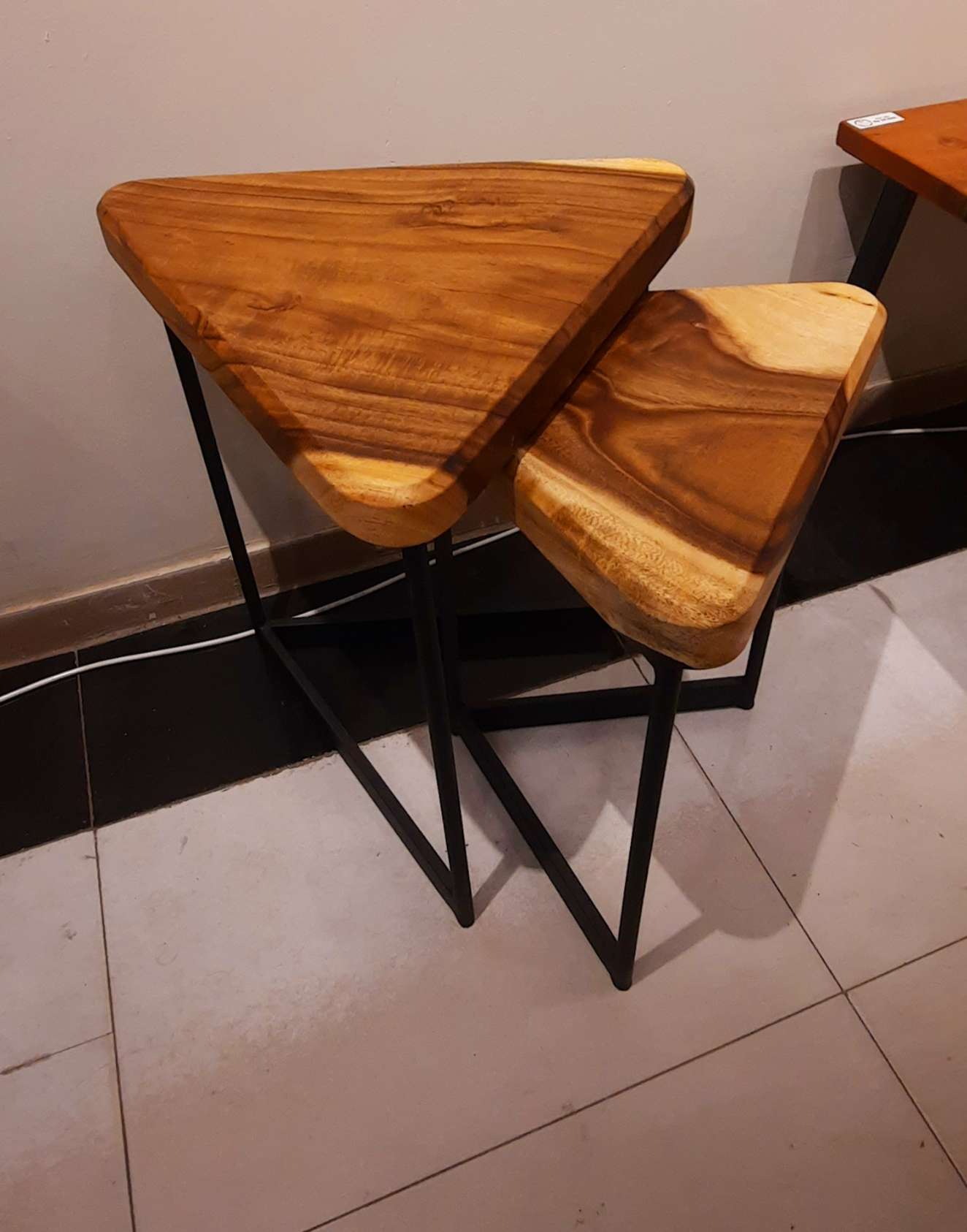 Nesting tables set of 2