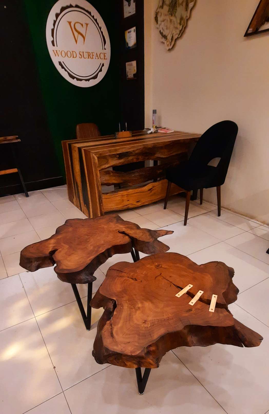 Set of two centre table