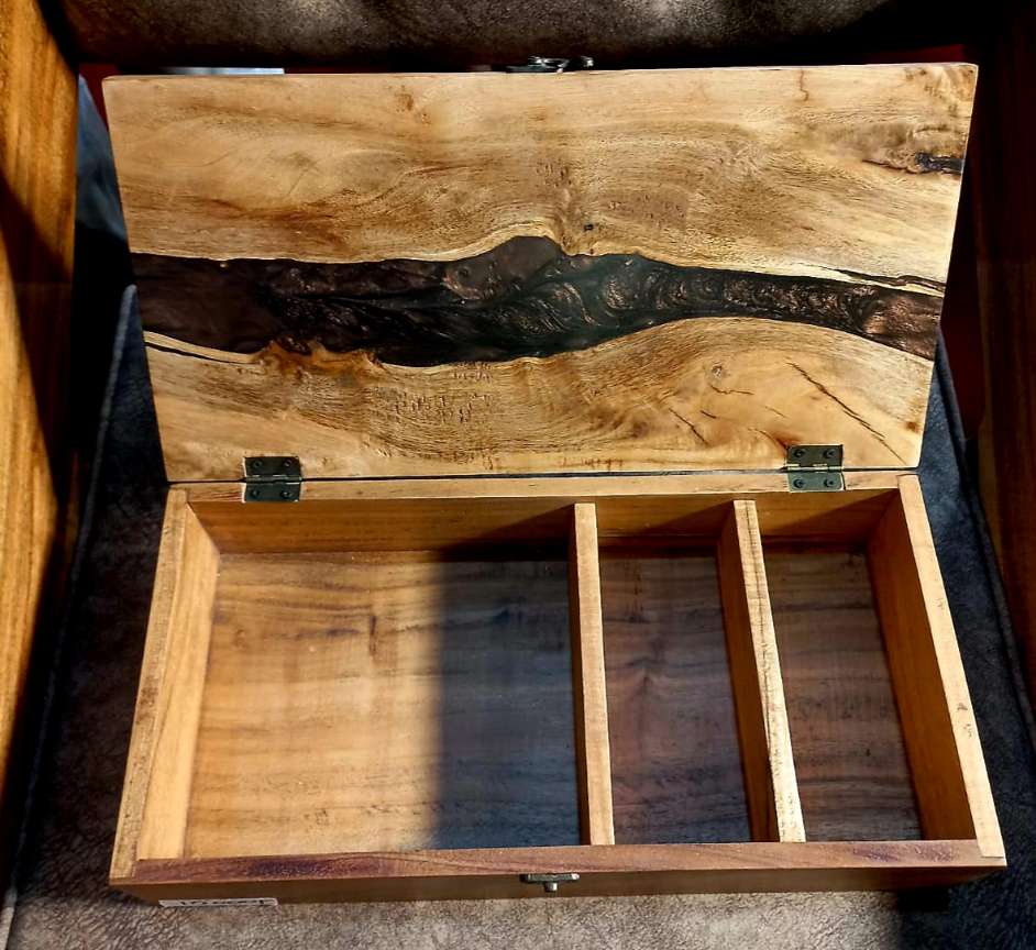 Jewellery box
