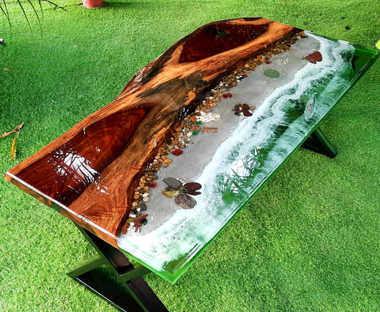 Premium Ocean Table