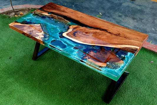 Premium Ocean Table