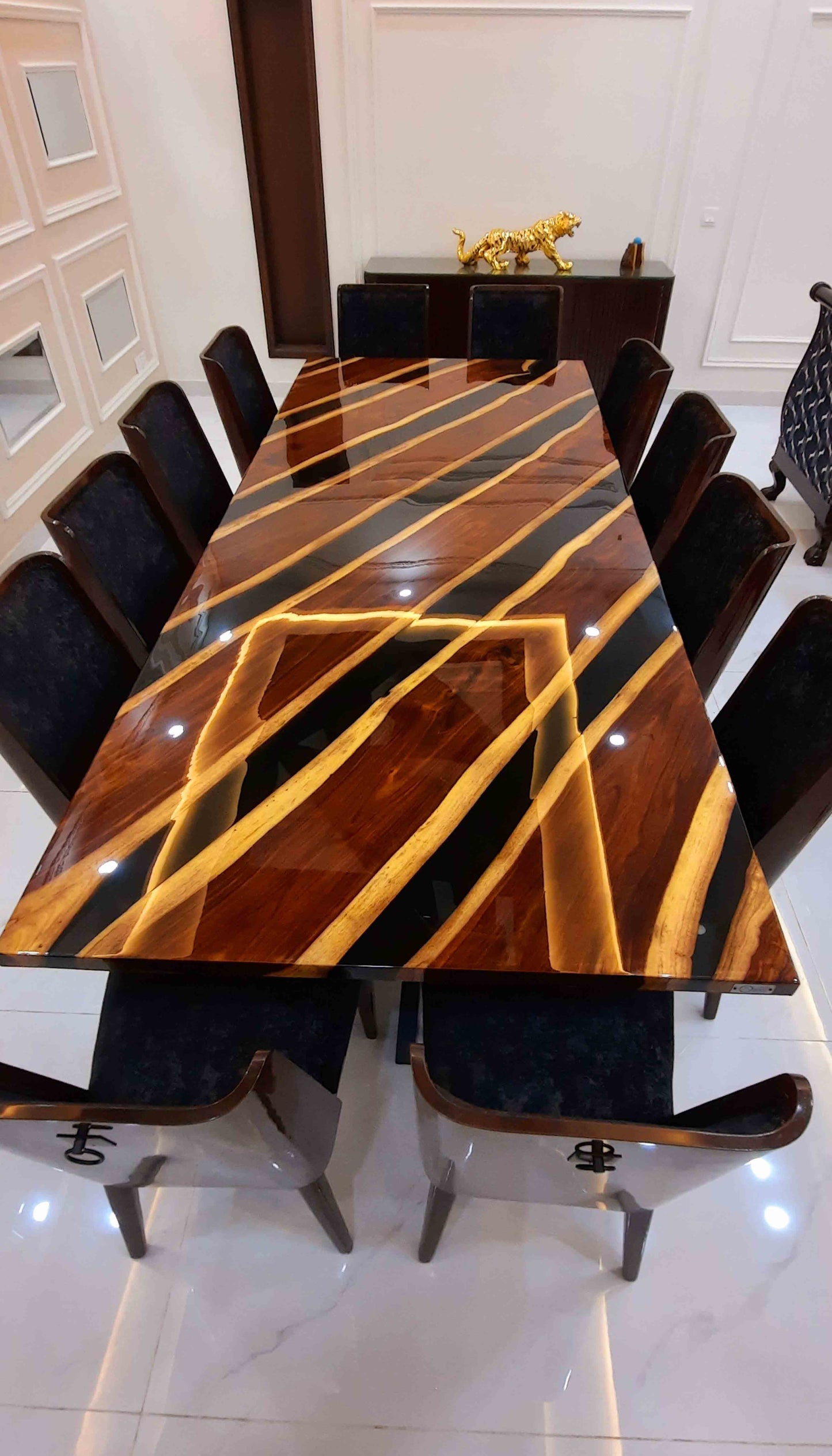 6 Seater Dining Table