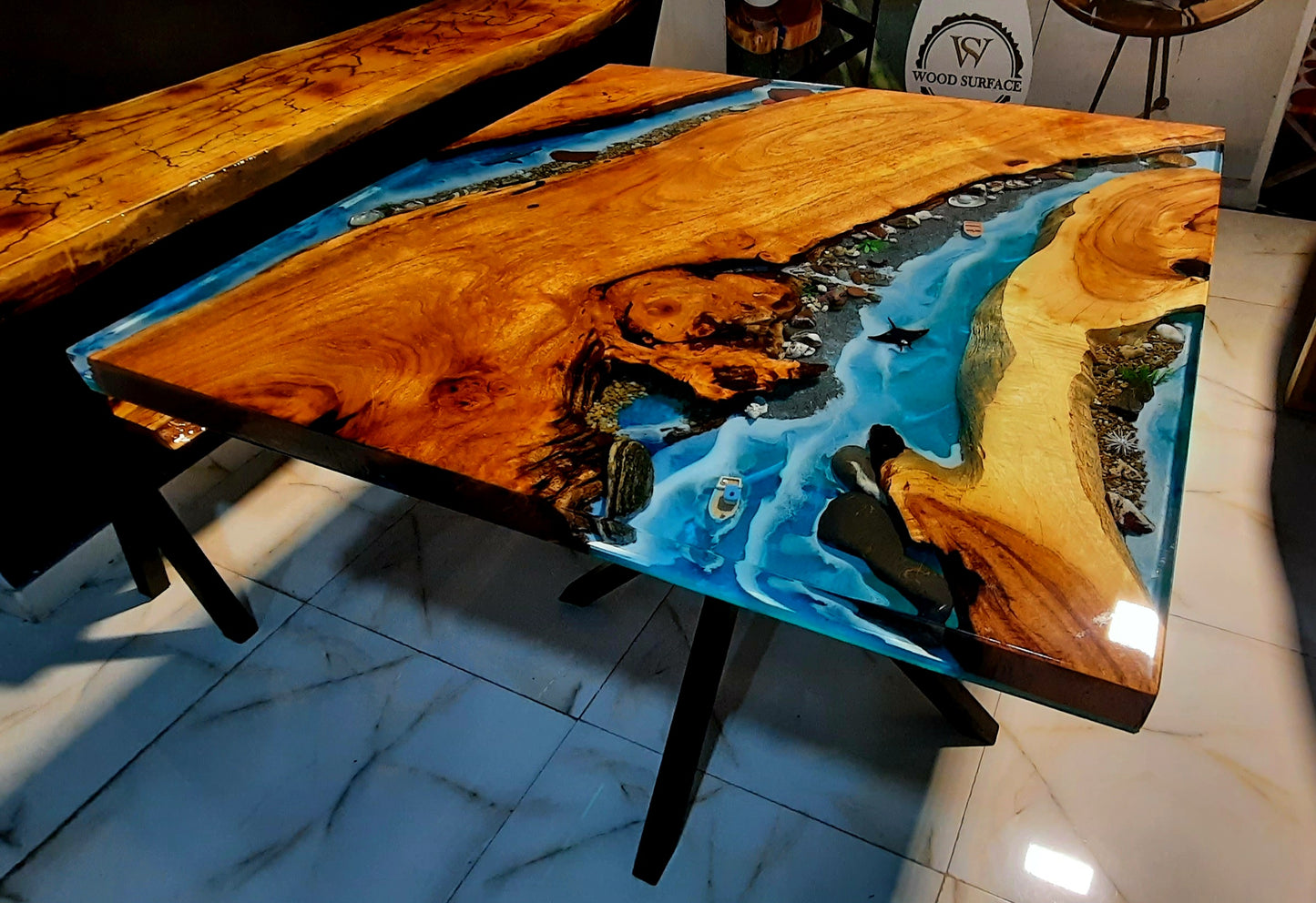 Premium Ocean Table