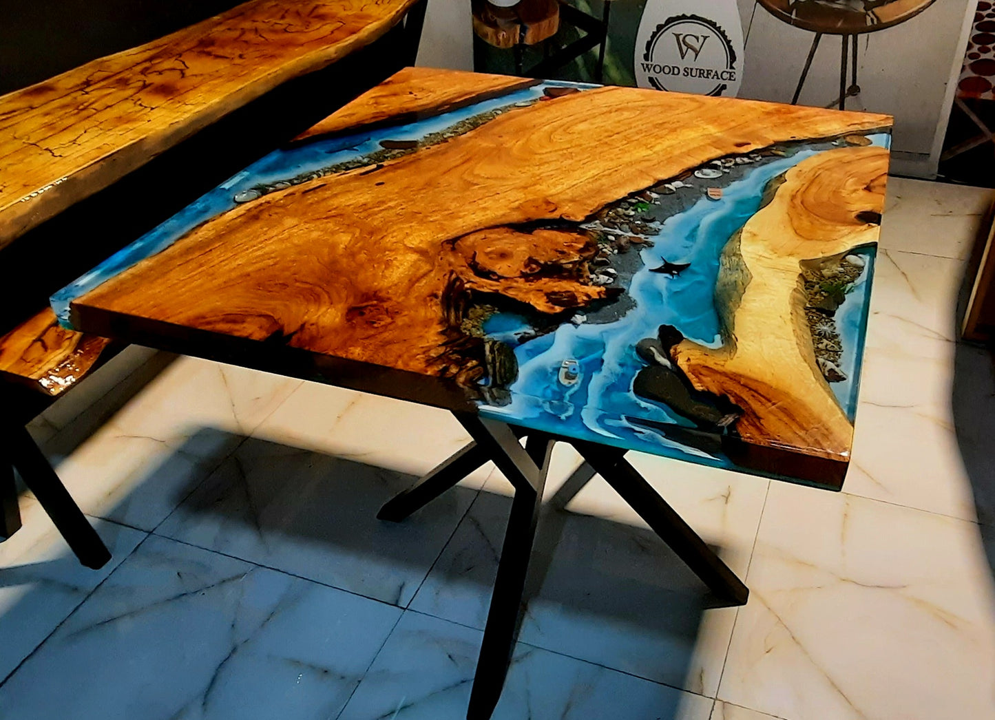 Premium Ocean Table