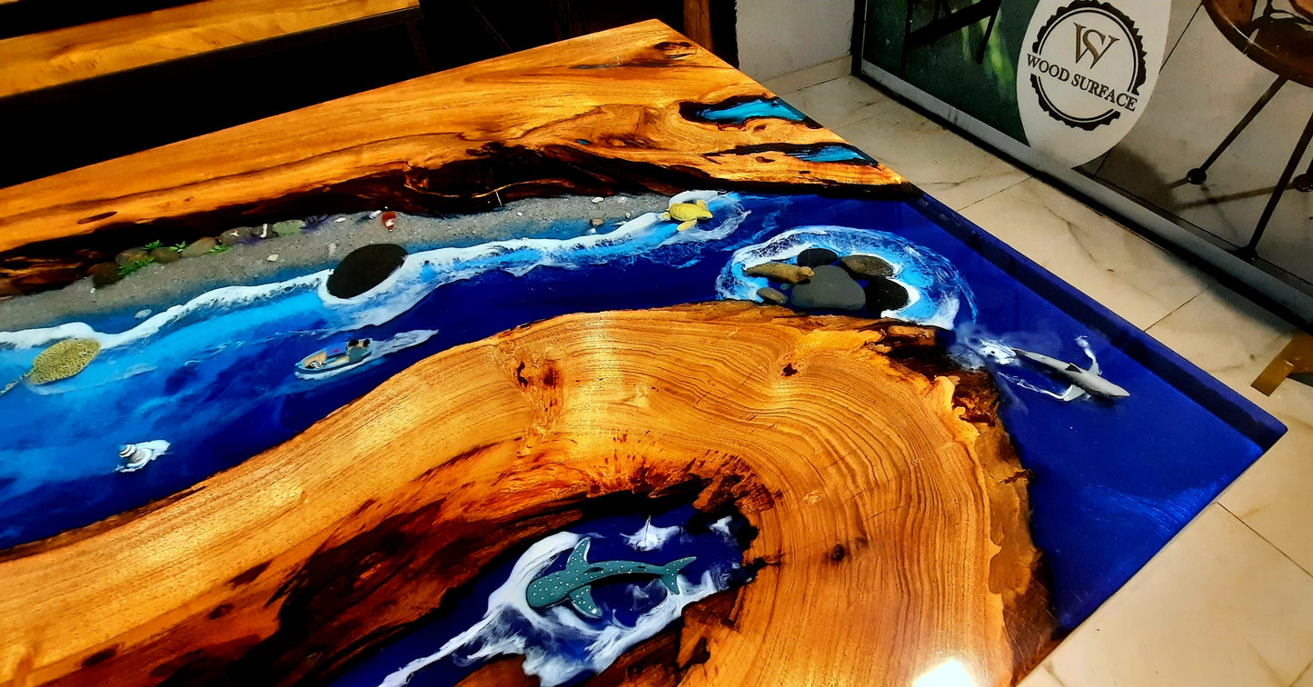 Premium Ocean Table