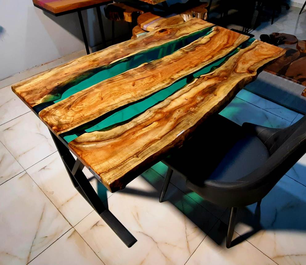 Office table