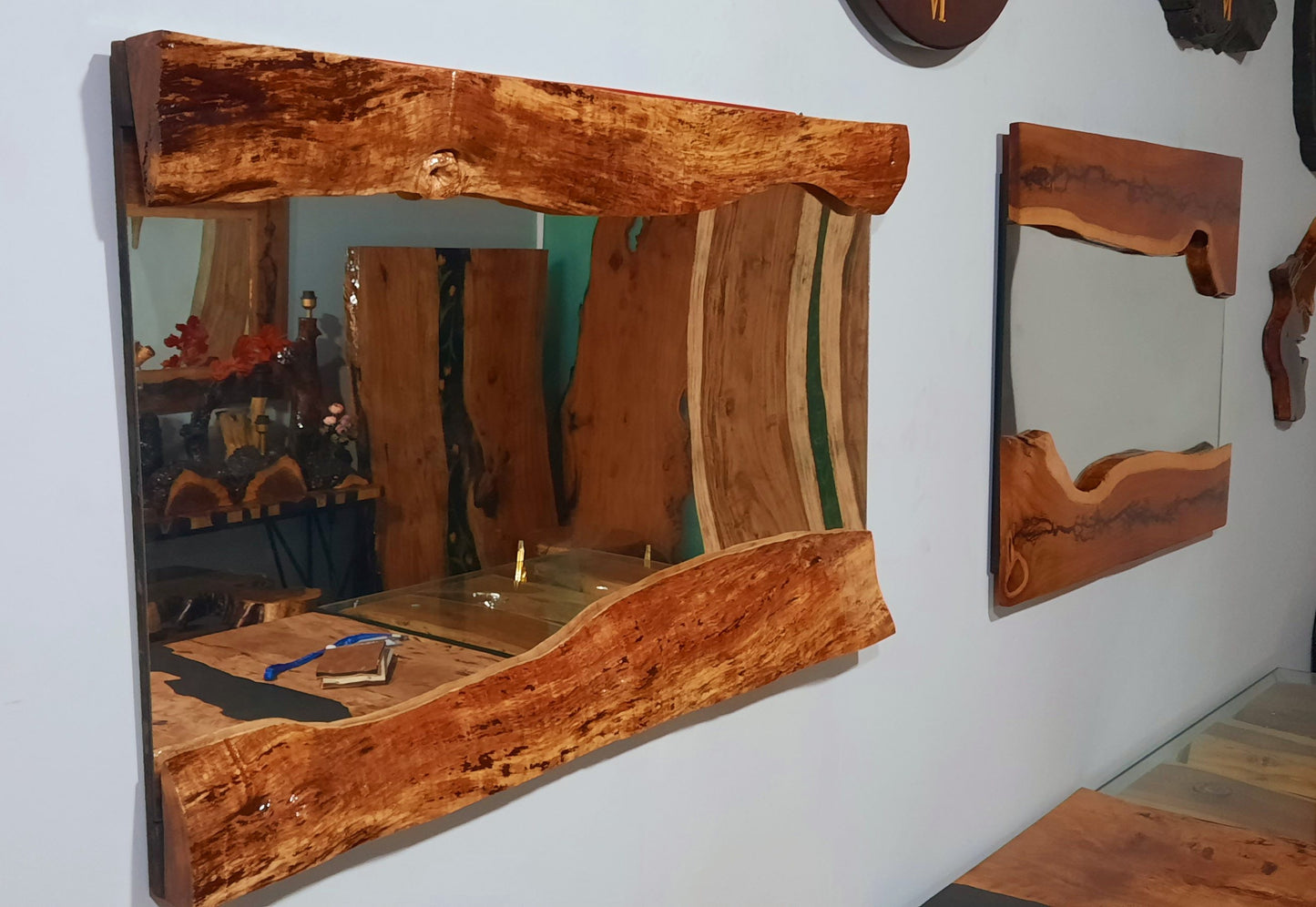 Wooden mirror